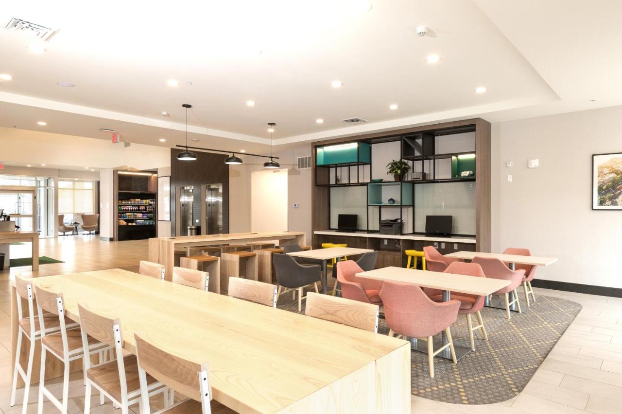 Holiday Inn & Suites Detroit - Troy By Ihg Eksteriør bilde