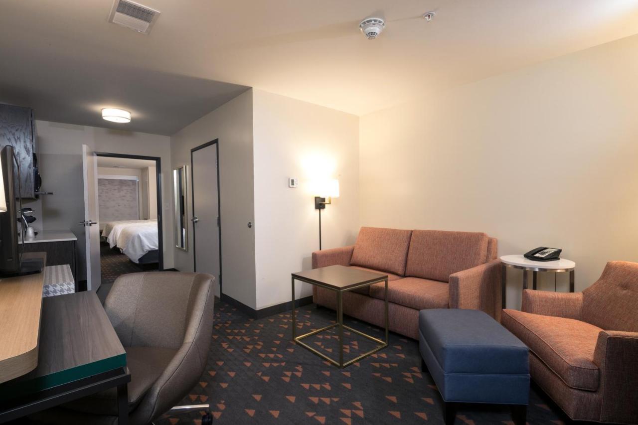 Holiday Inn & Suites Detroit - Troy By Ihg Eksteriør bilde
