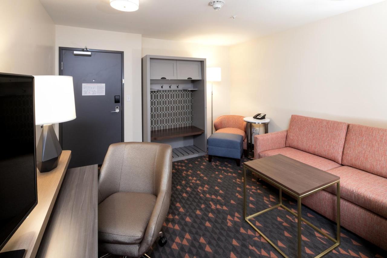 Holiday Inn & Suites Detroit - Troy By Ihg Eksteriør bilde