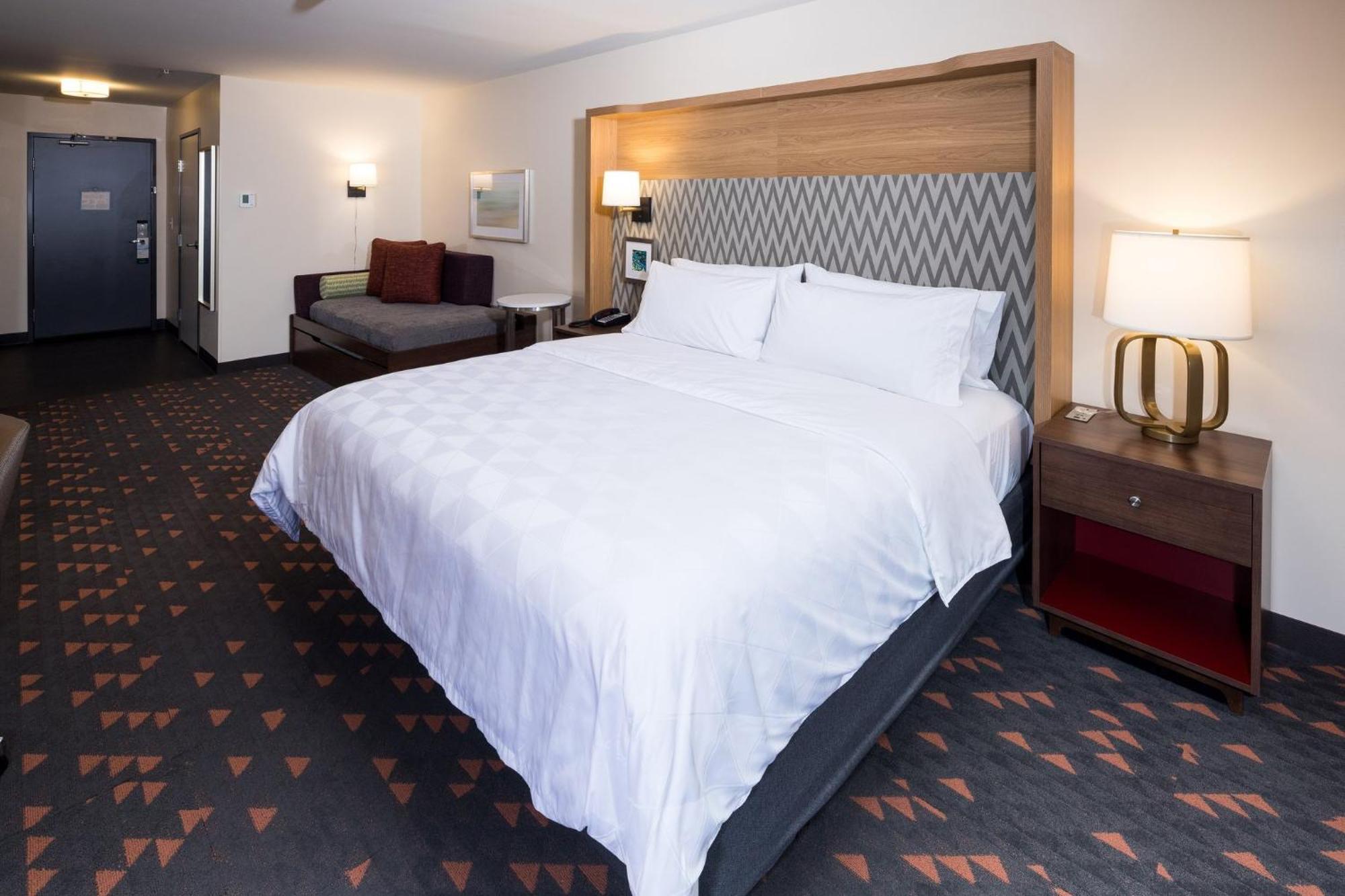 Holiday Inn & Suites Detroit - Troy By Ihg Eksteriør bilde