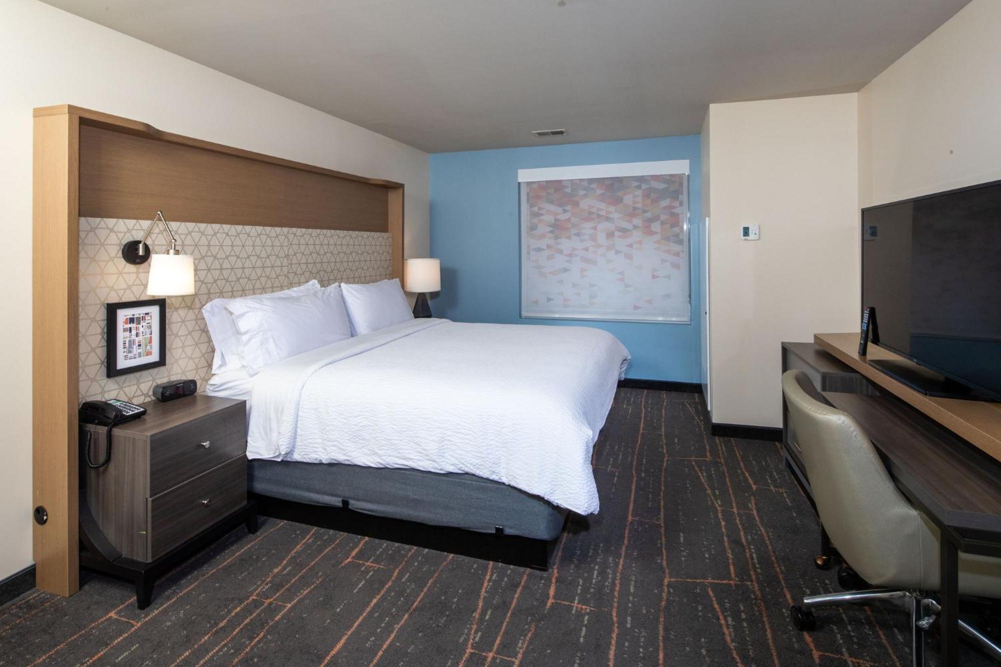 Holiday Inn & Suites Detroit - Troy By Ihg Eksteriør bilde