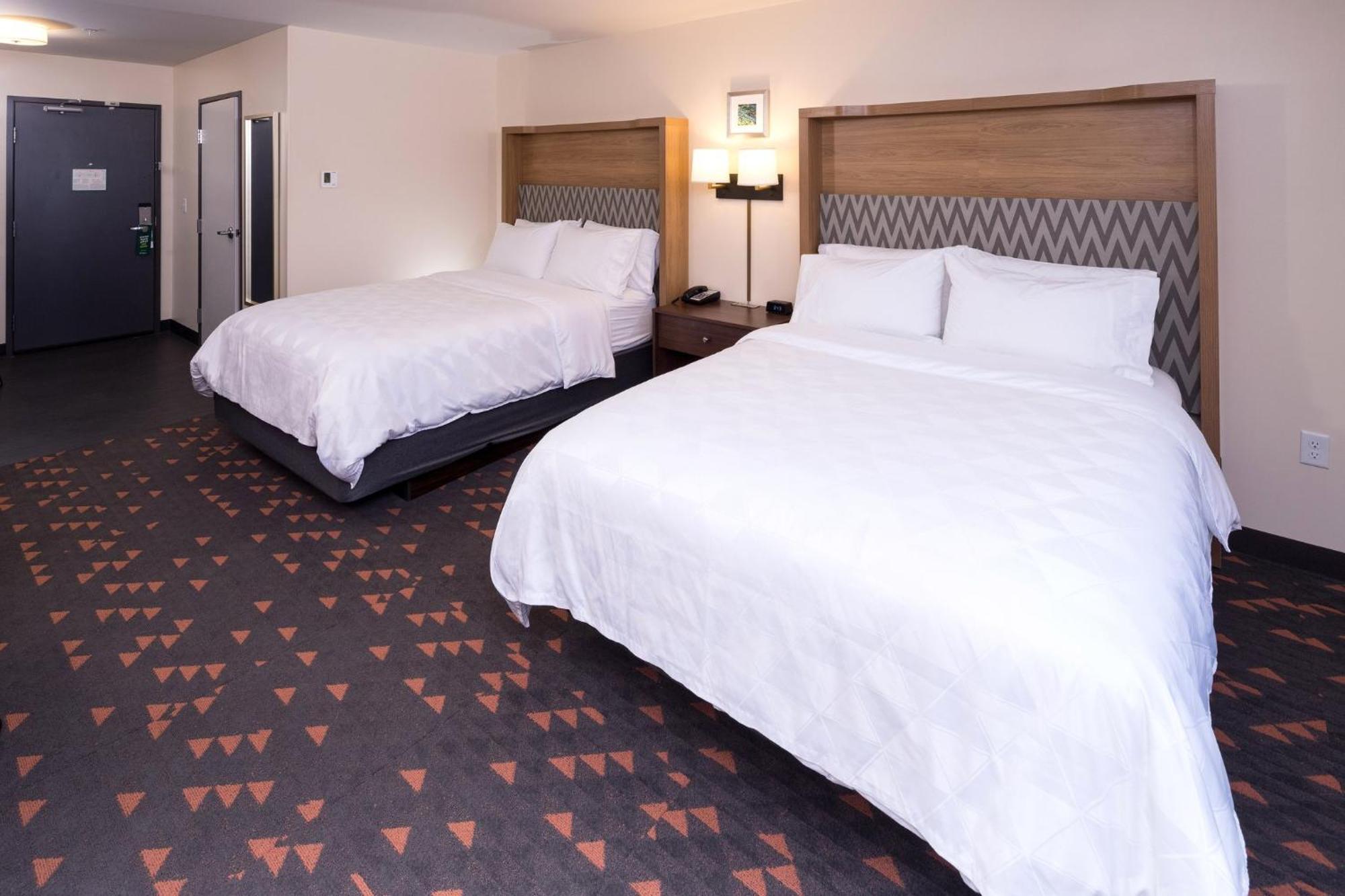 Holiday Inn & Suites Detroit - Troy By Ihg Eksteriør bilde