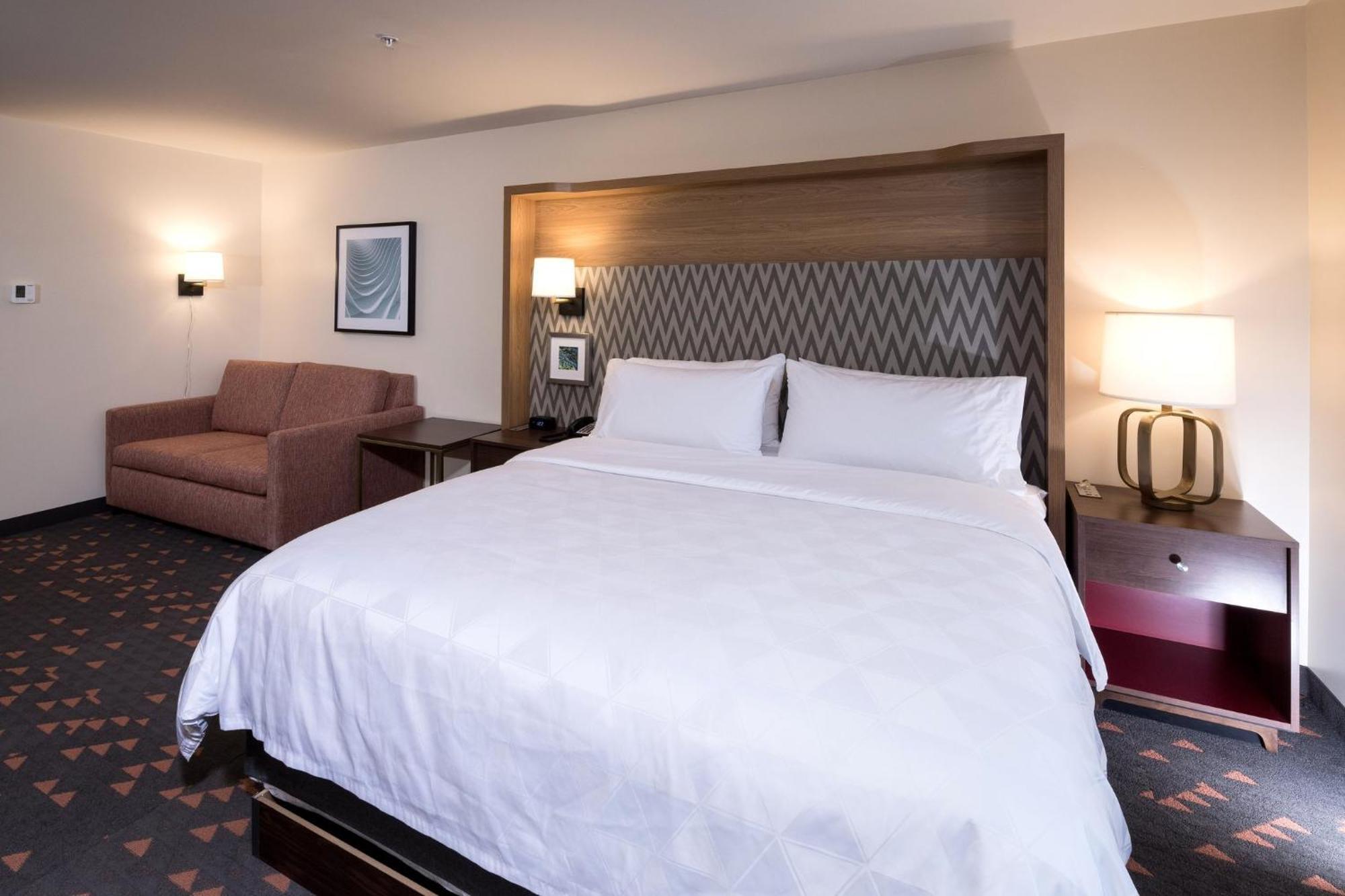 Holiday Inn & Suites Detroit - Troy By Ihg Eksteriør bilde