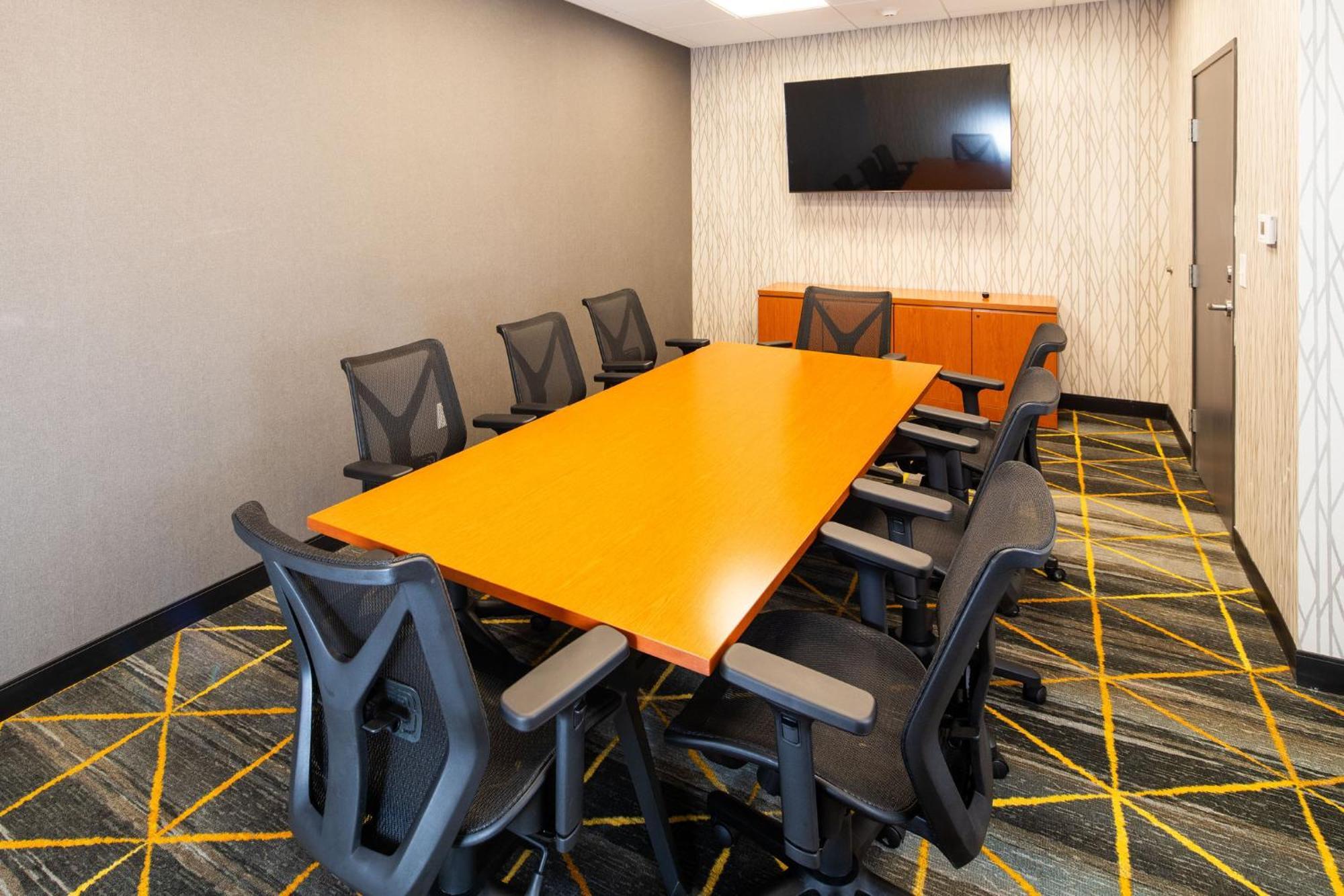 Holiday Inn & Suites Detroit - Troy By Ihg Eksteriør bilde